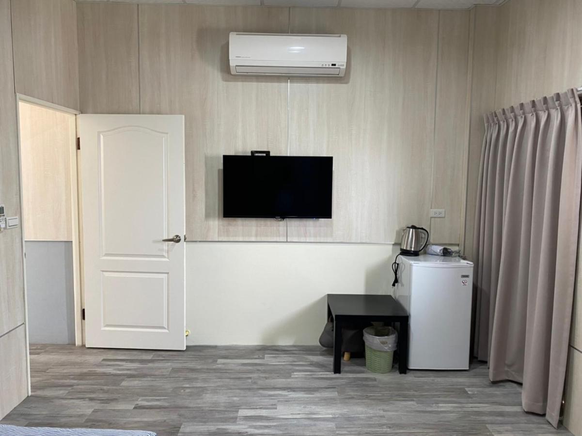 Taichung Hsr Homestay المظهر الخارجي الصورة